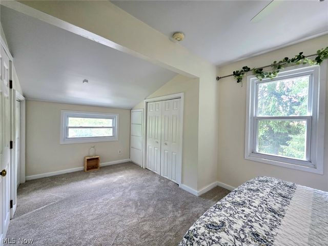 398 N Chillicothe Road, Aurora, OH 44202