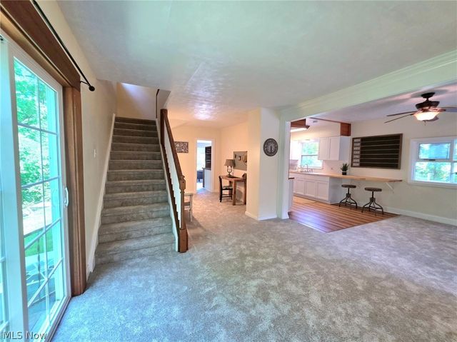 398 N Chillicothe Road, Aurora, OH 44202