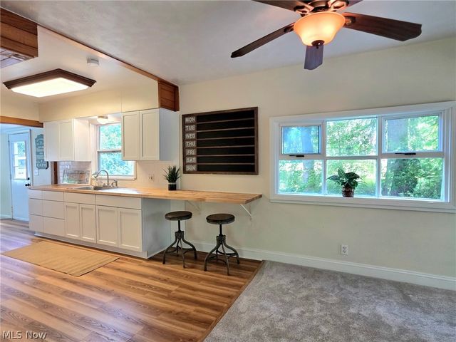 398 N Chillicothe Road, Aurora, OH 44202