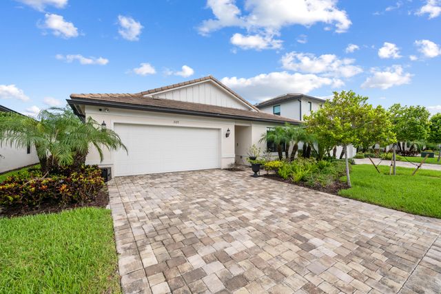 3125 BUTTONWOOD Court, Lauderdale Lakes, FL 33311