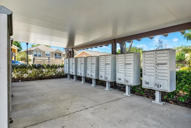 8919 MOONLIT MEADOWS LOOP, Riverview, FL 33578
