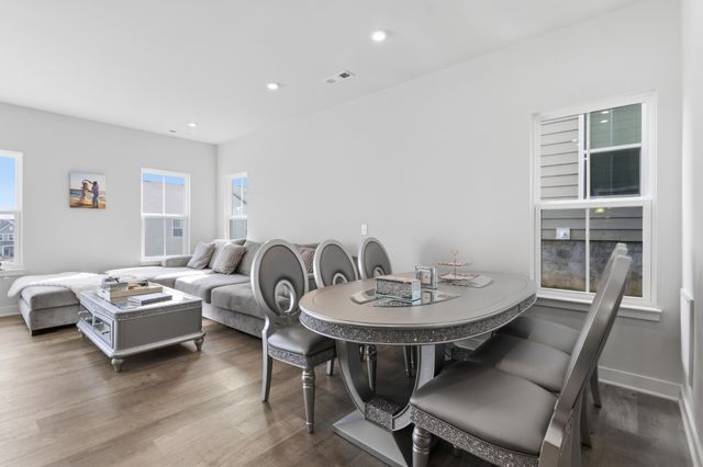 688 Exmoor Dr, Goodlettsville, TN 37072