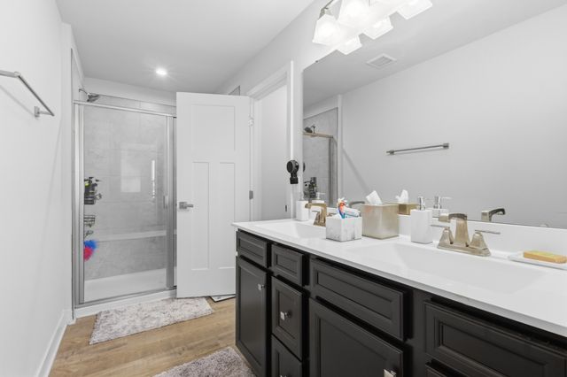 688 Exmoor Dr, Goodlettsville, TN 37072