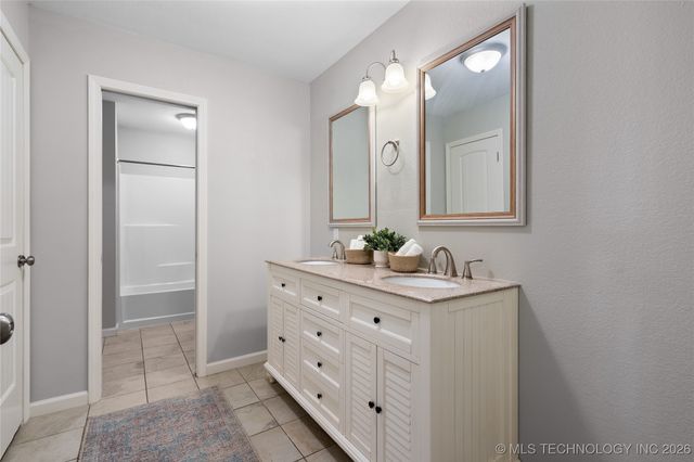 344 Albert Pike Road, Durant, OK 74701