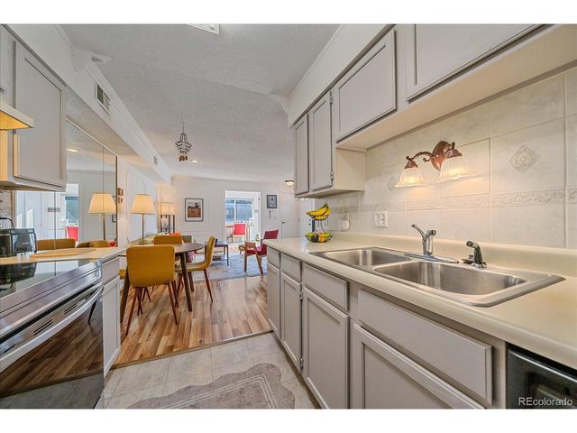 1845 Kendall St A-221B, Lakewood, CO 80214