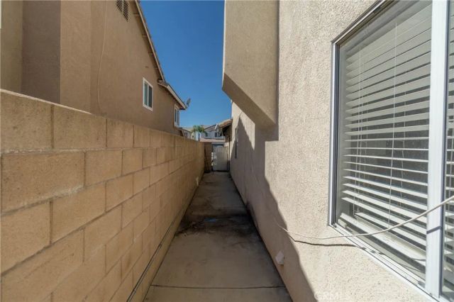 5407 Fetlock Avenue, Fontana, CA 92336
