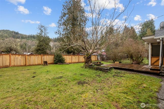 54307 Mountain Highway E, Elbe, WA 98330