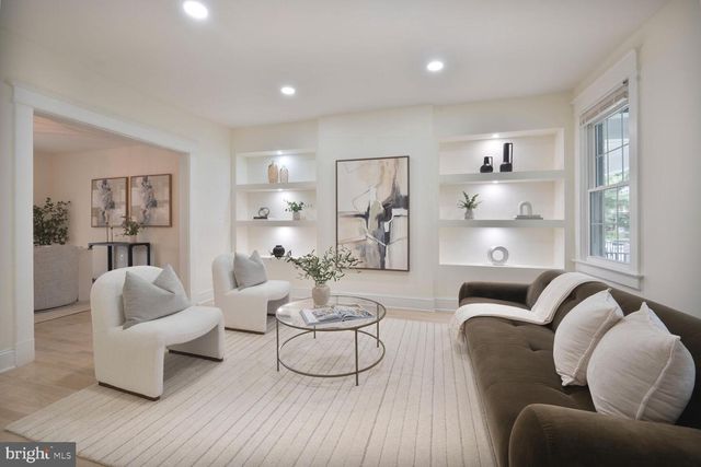 1345 TAYLOR ST NW, Washington, DC 20011
