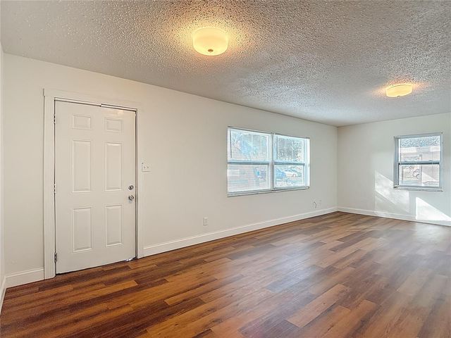 4310 E CLIFTON STREET, Tampa, FL 33610