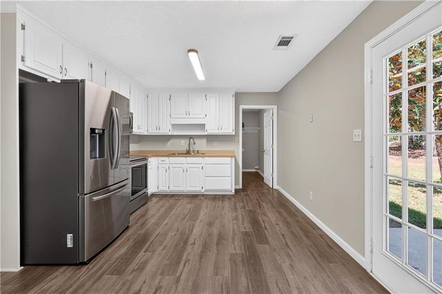 316 Cobb Court, Hampton, GA 30228