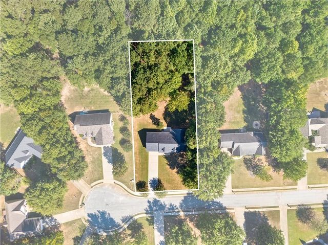 316 Cobb Court, Hampton, GA 30228
