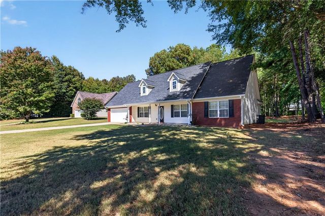 316 Cobb Court, Hampton, GA 30228