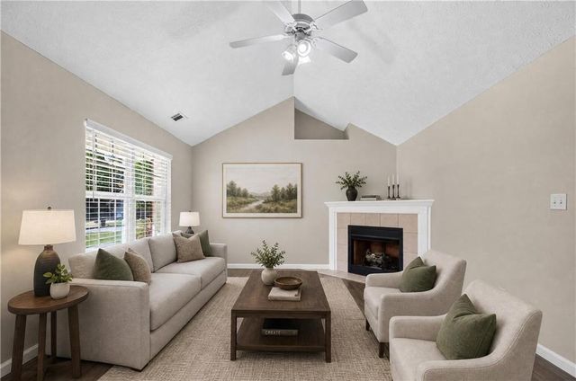 316 Cobb Court, Hampton, GA 30228
