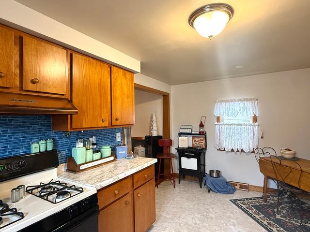 205 N Illini Street, Shabbona, IL 60550