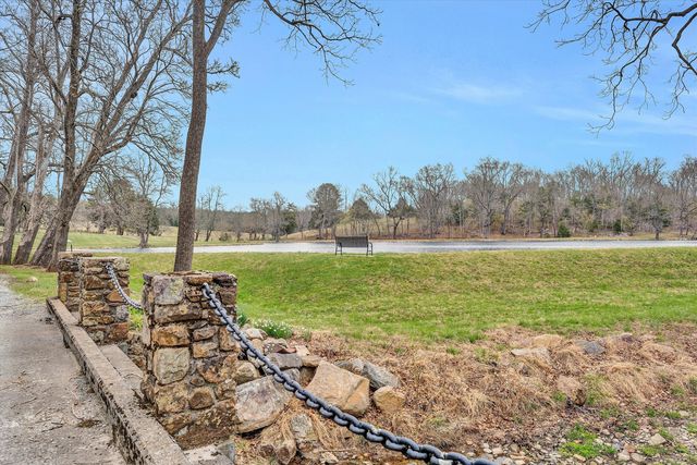 1066 Greyledge RD, Buchanan, VA 24066