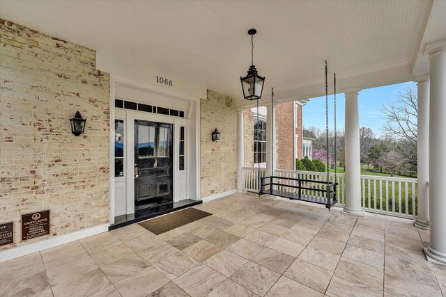 1066 Greyledge RD, Buchanan, VA 24066