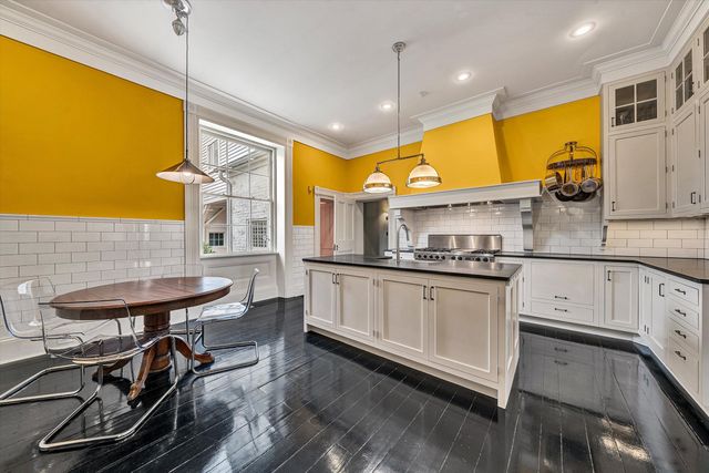 1066 Greyledge RD, Buchanan, VA 24066