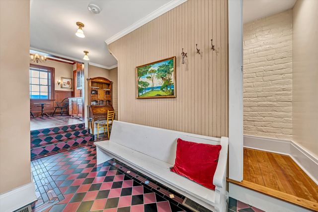 1066 Greyledge RD, Buchanan, VA 24066