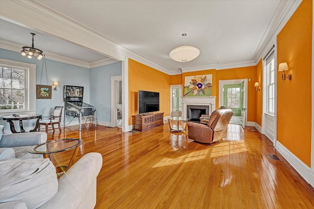 1066 Greyledge RD, Buchanan, VA 24066