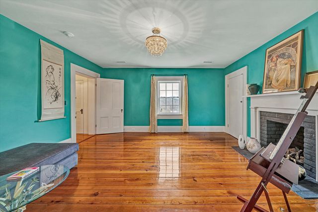 1066 Greyledge RD, Buchanan, VA 24066