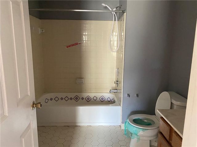 1555 Burnstone Drive, Stone Mountain, GA 30088