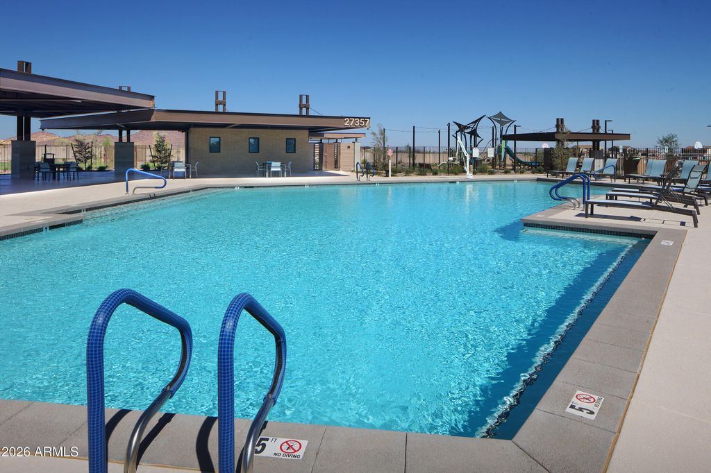 16222 W FETLOCK Trail, Surprise, AZ 85387 — photo 5