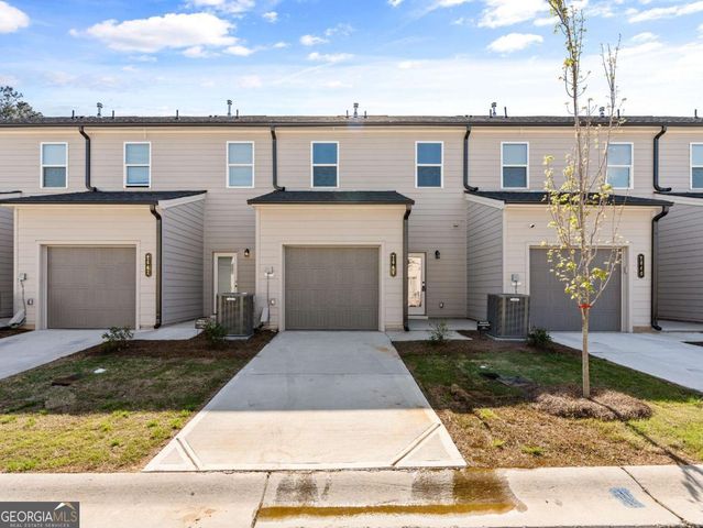 1644 Winpost Lane NW, Atlanta, GA 30318