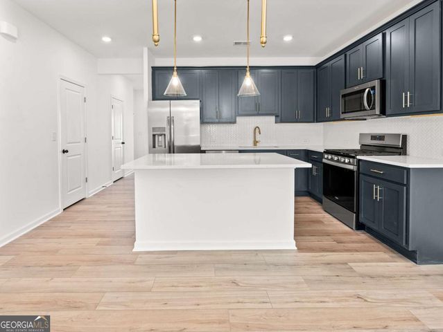 1644 Winpost Lane NW, Atlanta, GA 30318