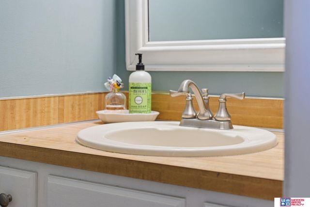 3920 S 32nd Place, Lincoln, NE 68502