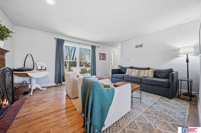 3920 S 32nd Place, Lincoln, NE 68502