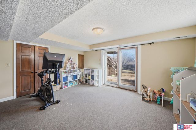 3920 S 32nd Place, Lincoln, NE 68502