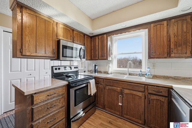 3920 S 32nd Place, Lincoln, NE 68502