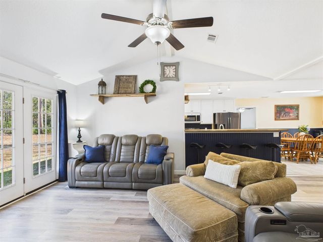 9866 Red Rock Rd, Milton, FL 32583