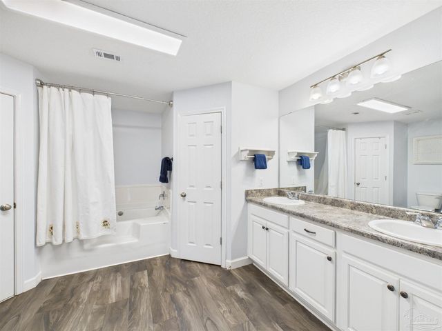 9866 Red Rock Rd, Milton, FL 32583