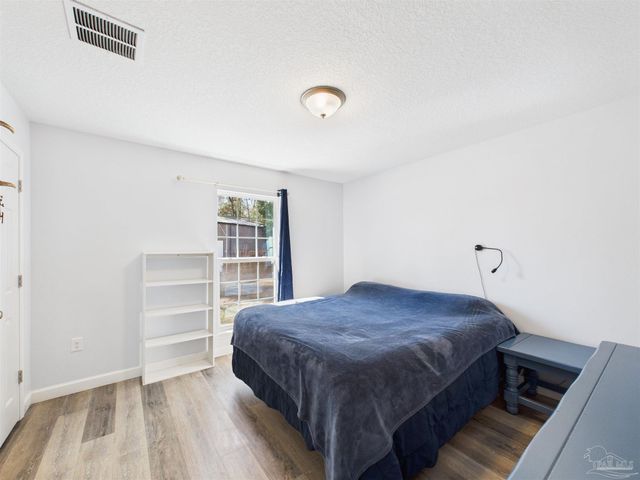 9866 Red Rock Rd, Milton, FL 32583