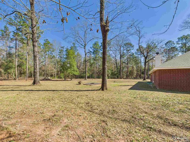 9866 Red Rock Rd, Milton, FL 32583