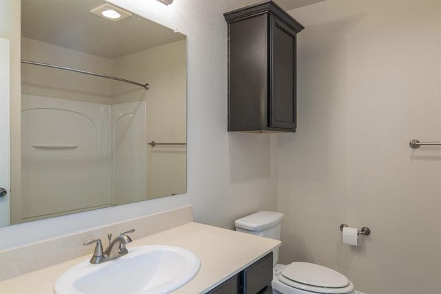 11208 Clinton Avenue, Lubbock, TX 79424