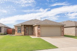 11208 Clinton Avenue, Lubbock, TX 79424