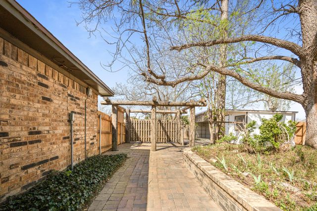 4416 62nd Street, Lubbock, TX 79414