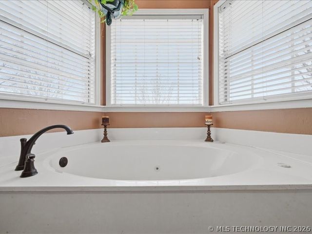 10761 N 155th East Avenue, Owasso, OK 74055