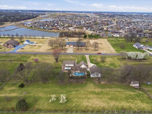 10761 N 155th East Avenue, Owasso, OK 74055