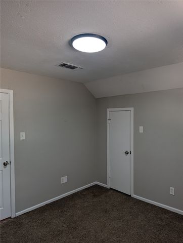 2558 Duringer Road, Fort Worth, TX 76133