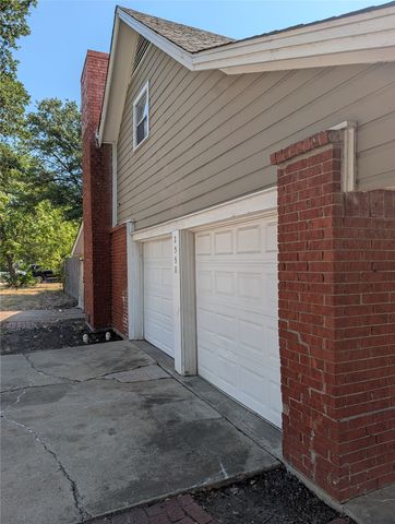 2558 Duringer Road, Fort Worth, TX 76133