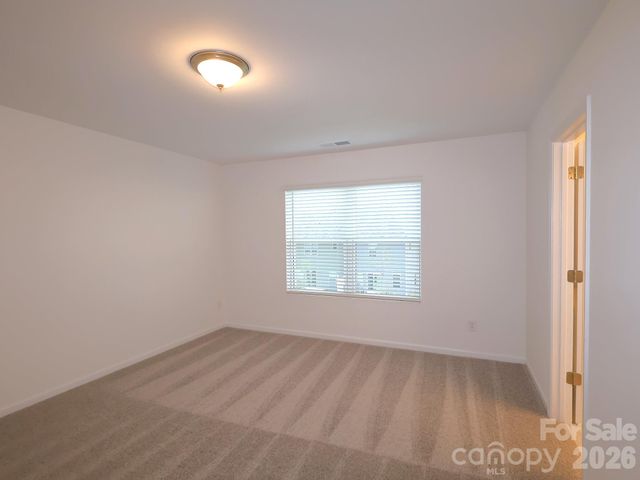 2704 Yeager Drive NW, Concord, NC 28027