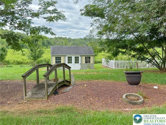 2507 Rachael Lane, South Whitehall Twp, PA 18069