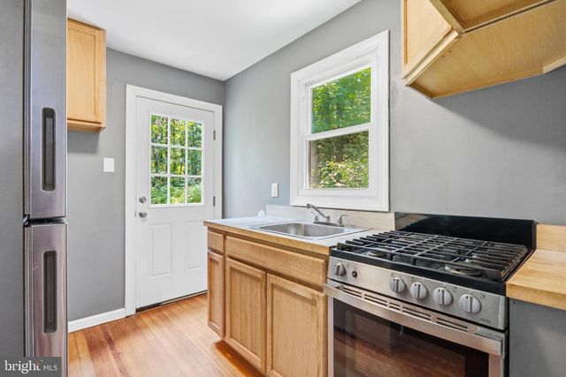 91 ACORN NUT LN, Front Royal, VA 22630