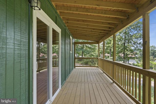 91 ACORN NUT LN, Front Royal, VA 22630