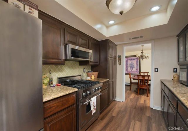 23657 Via Rana, Valencia, CA 91355