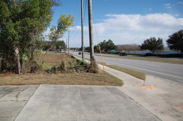 223 COUNTY ROAD 466A, Fruitland Park, FL 34731