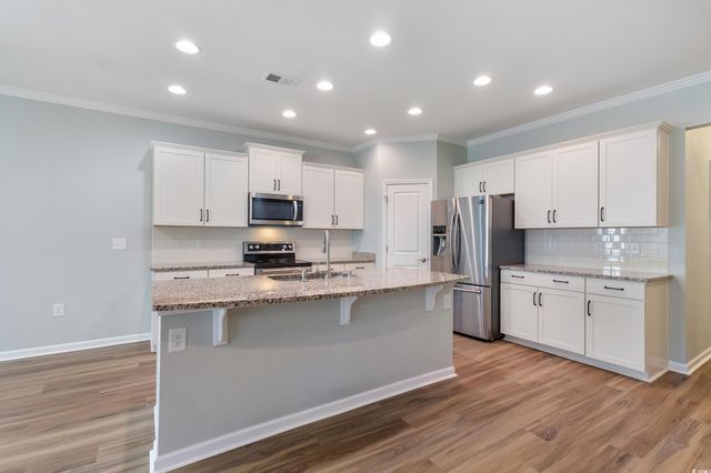 597 Heritage Downs Dr., Conway, SC 29526